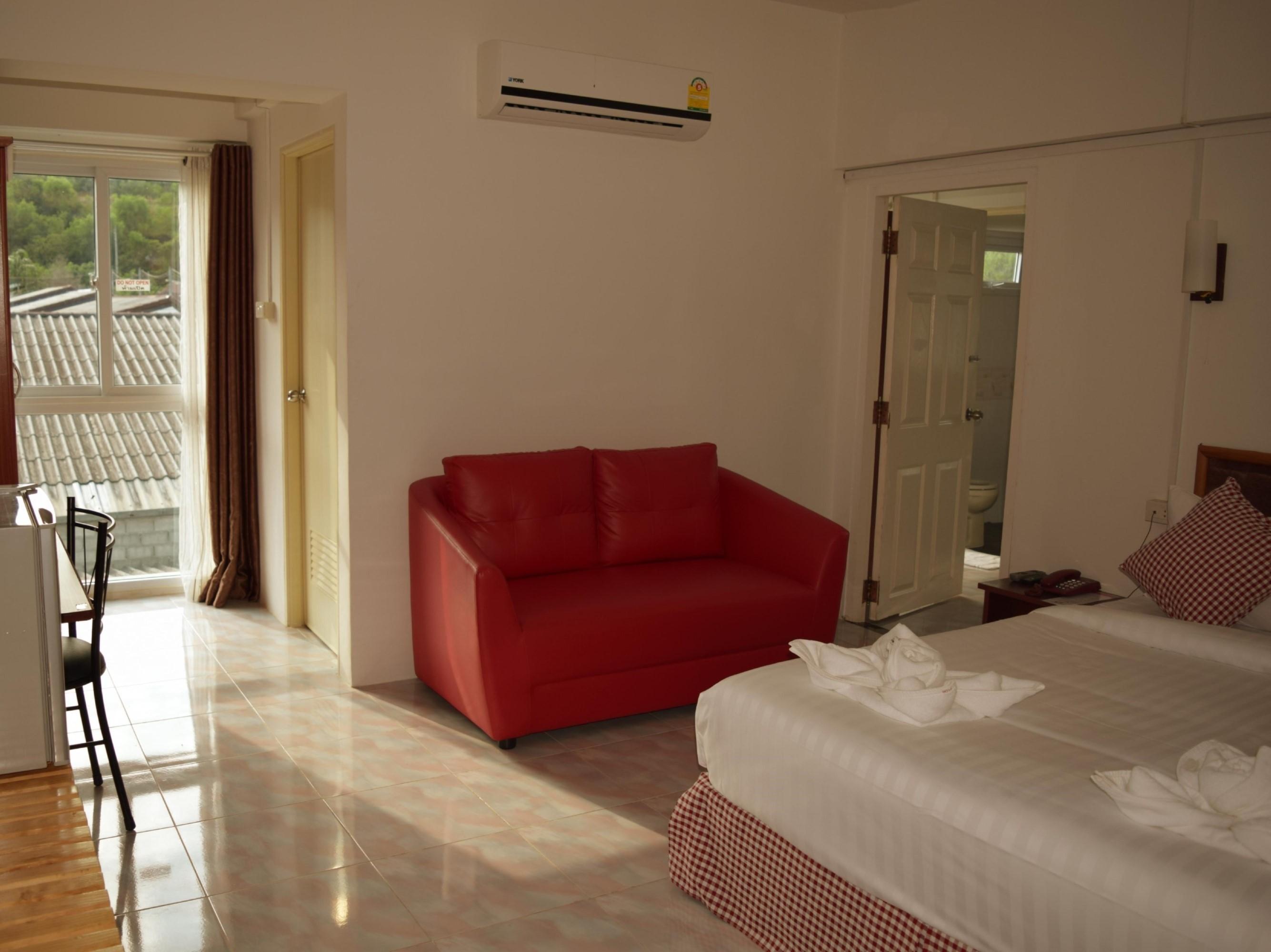 Hotel De Ratt Phuket Exterior photo
